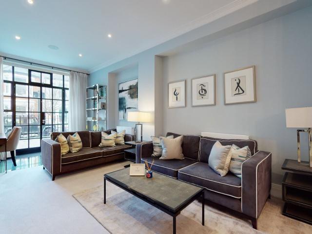Apartment for rent in London Borough of Hammersmith and Fulham, Greater London