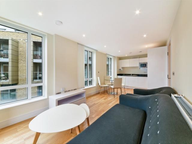 Apartment for rent in Limehouse, Greater London