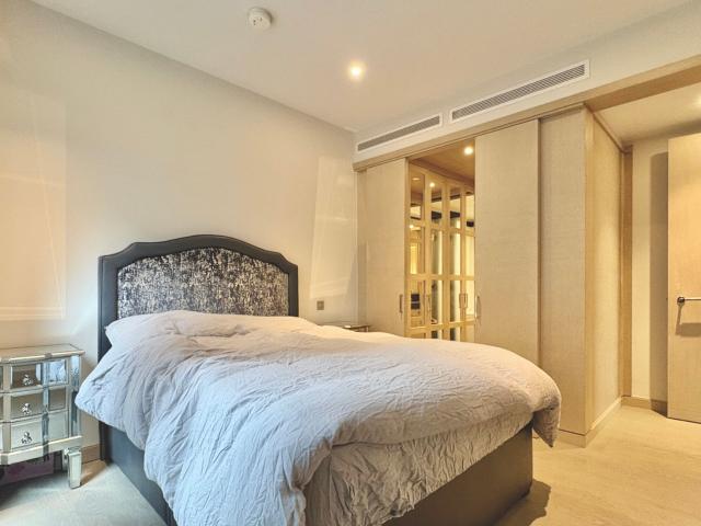 Studio for rent in Nine Elms, Greater London