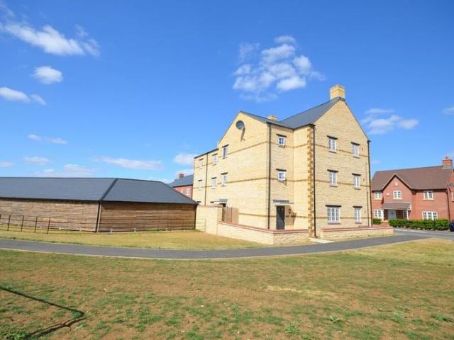 Apartment for rent in Collingtree, Hackleton