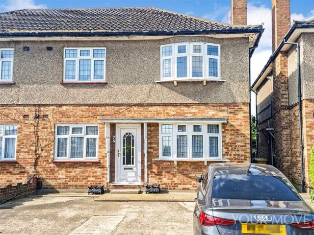 Apartment for rent in Gidea Park, Gidea Park