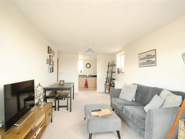 Apartment for rent in Willesborough, Bridgefield