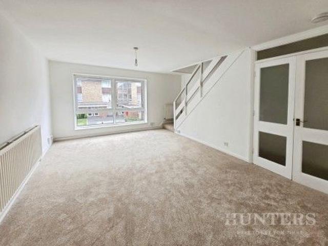 Apartment for rent in London Borough of Sutton, Greater London