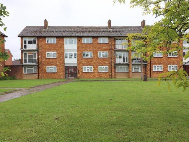 Apartment for rent in Farley Hill, Spring Park