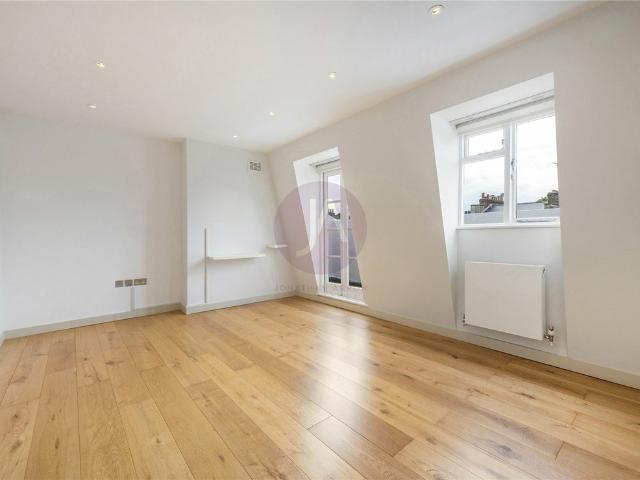 Apartment for rent in St. John's Wood, Greater London
