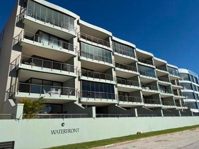 Apartment for sale in Port Elizabeth, Eastern Cape