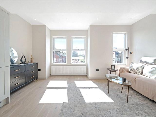 Apartment for rent in London Borough of Ealing, Greater London