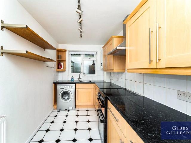 Apartment for rent in London Borough of Ealing, Greater London