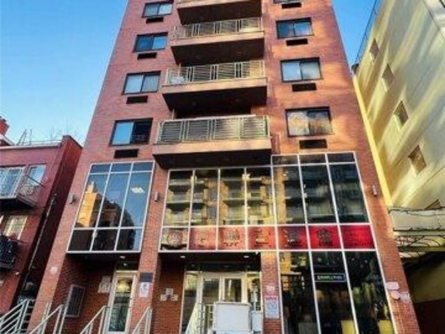 Condo for sale in Queens, Arverne