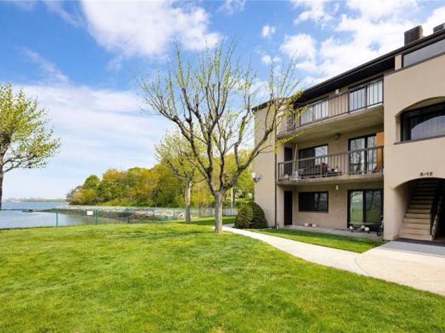 Condo for sale in Queens County, New York