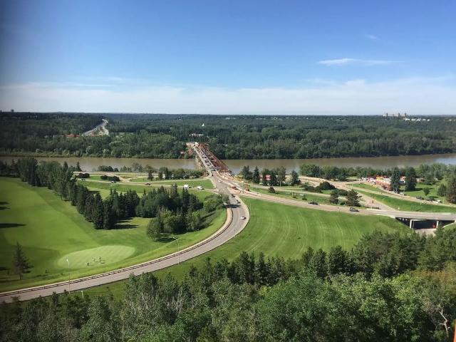 Apartment for rent in Wîhkwêntôwin, Edmonton
