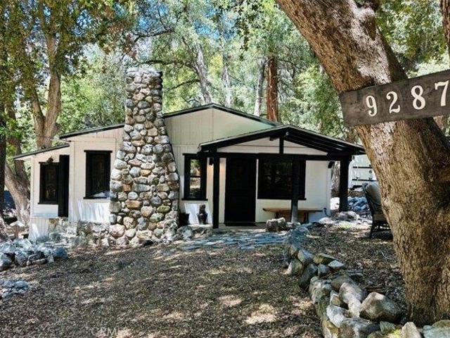House for sale in Forest Falls, California