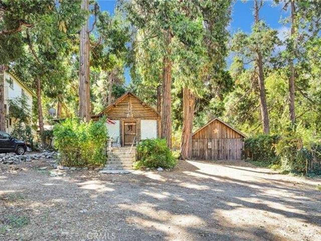 House for sale in Forest Falls, California