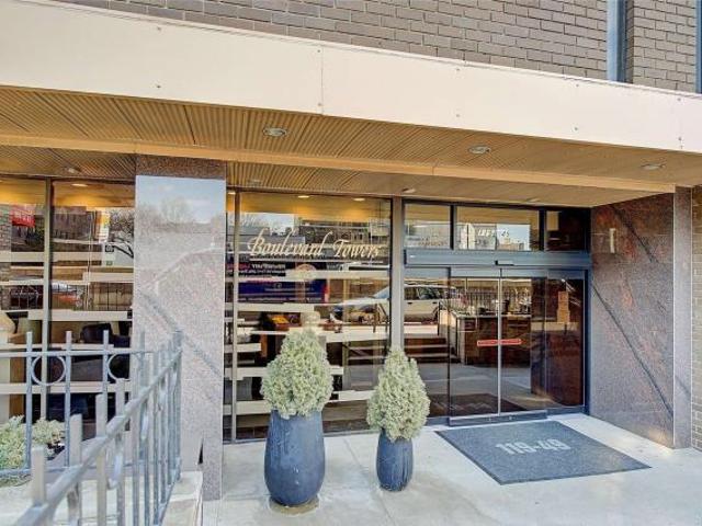 Apartment for sale in Forest Hills, New York