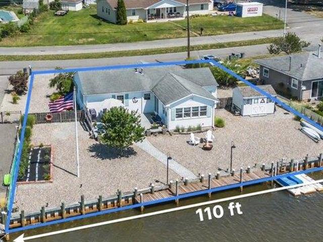 House for sale in Lanoka Harbor, New Jersey