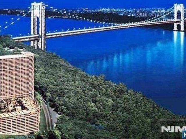 Condo for sale in Koreatown, Fort Lee