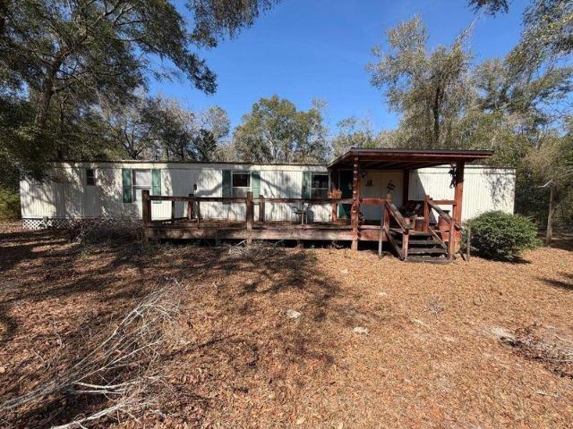 House for sale in Fort White, Florida