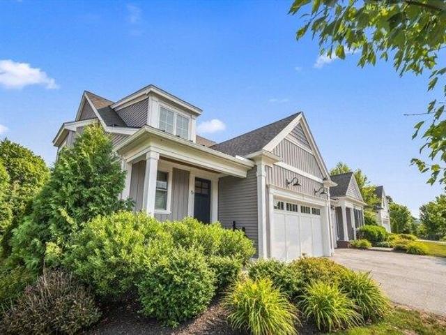 Condo for sale in Framingham, Massachusetts