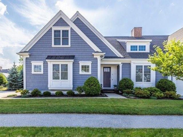 Condo for sale in Framingham, Middlesex County