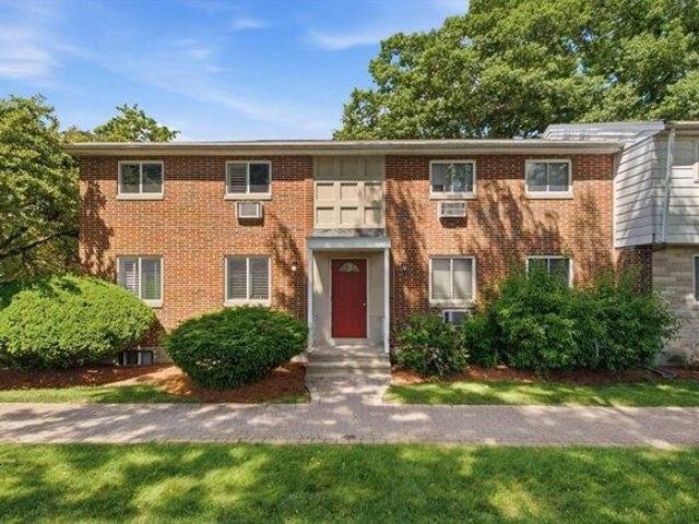 Condo for sale in Framingham, Massachusetts