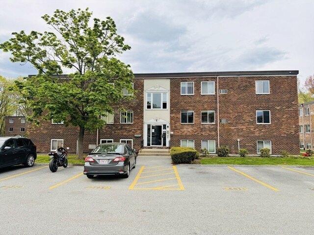 Condo for sale in Framingham, Massachusetts