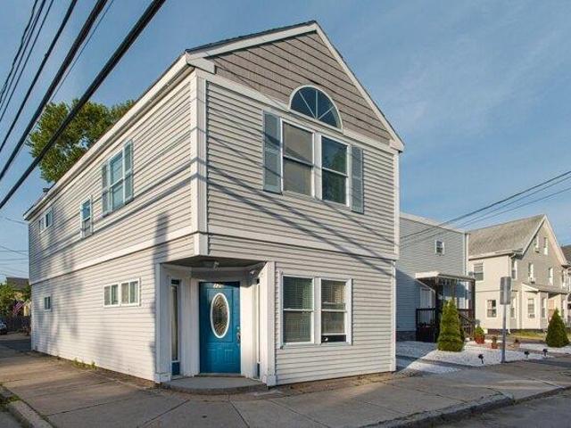 House for sale in Framingham, Middlesex County