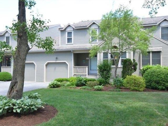 Condo for sale in Franklin, Massachusetts