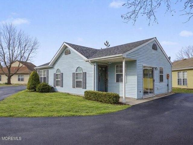 House for sale in Monmouth, New Jersey