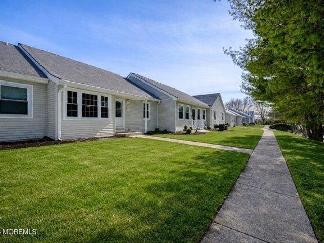 Condo for sale in Monmouth, New Jersey