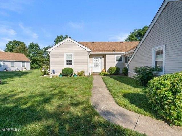 Condo for sale in Monmouth, New Jersey