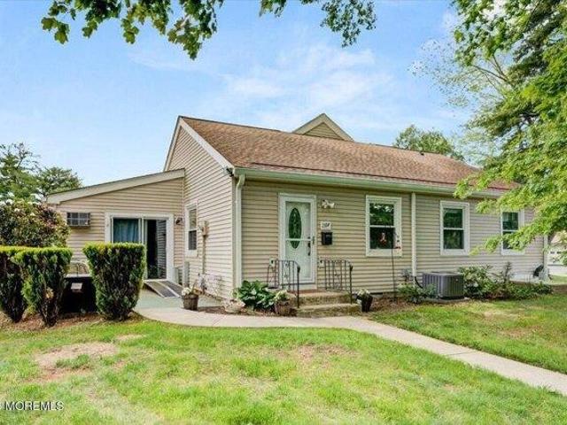 Condo for sale in Monmouth, New Jersey