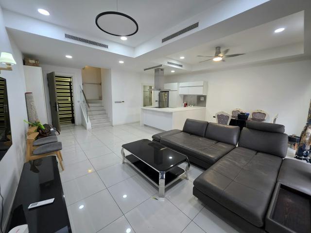 Serviced Residence for rent in Country Heights Damansara, Kuala Lumpur