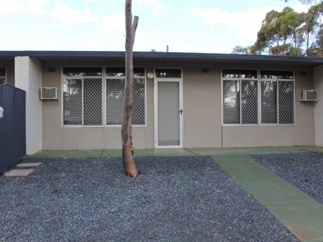 Duplex for rent in Kambalda East