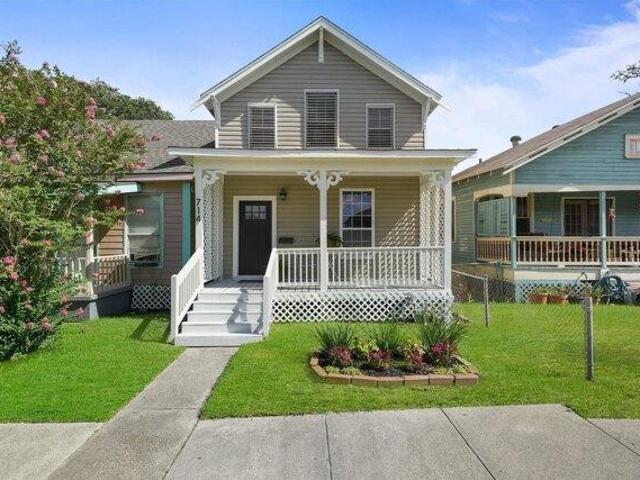 House for sale in Galveston, Texas