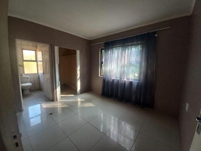Property for rent in Seaview, Kwazulu-natal