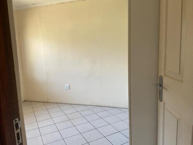 Property for rent in Seaview, Kwazulu-natal