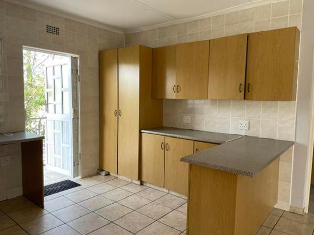 Property for rent in Seaview, Kwazulu-natal