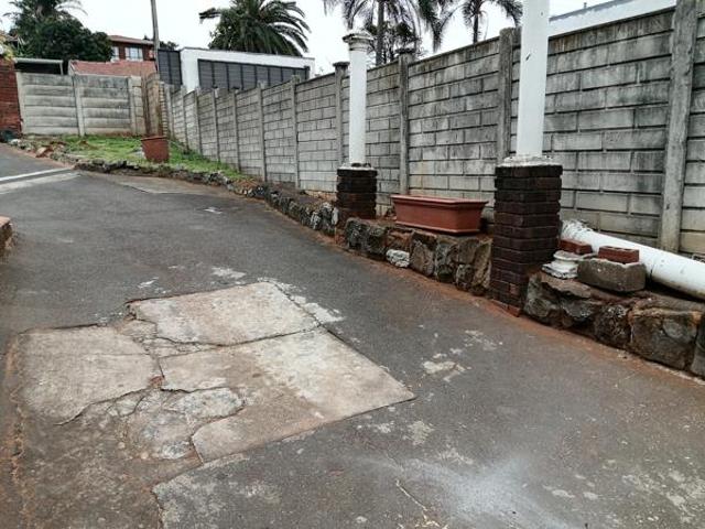 Property for rent in Seaview, Kwazulu-natal