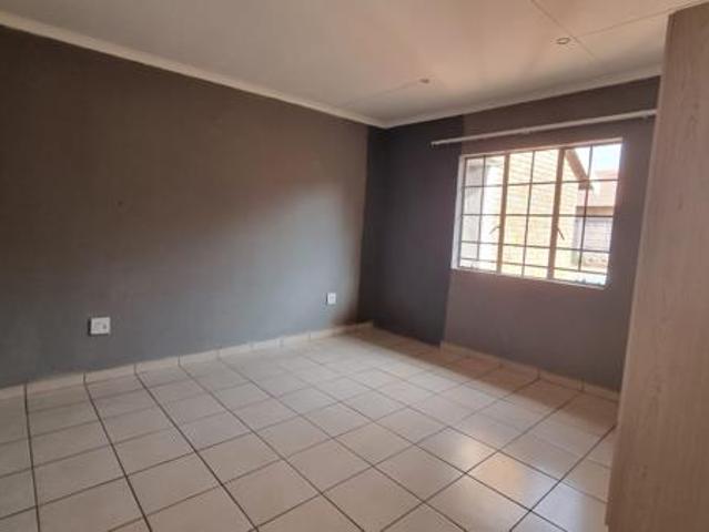 Property for rent in Waterkloof, Gauteng
