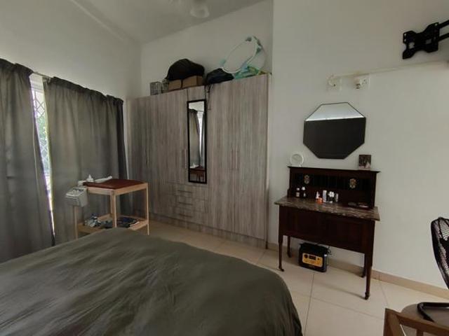 Property for rent in Seaview, Kwazulu-natal