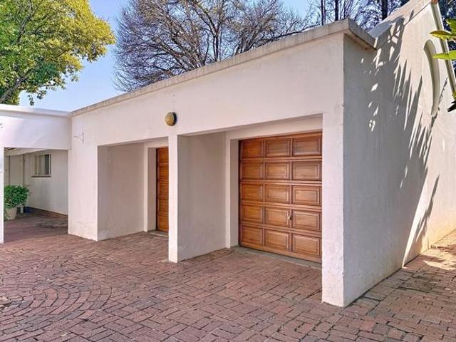 Property for rent in Waterkloof, Gauteng