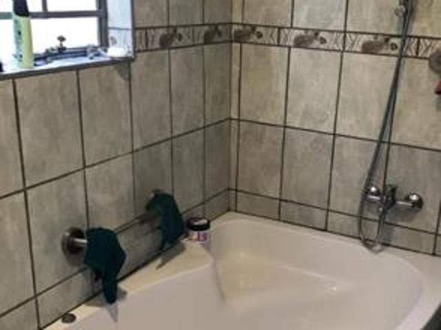 Property for rent in Seaview, Kwazulu-natal