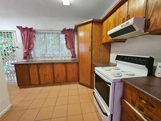 Property for rent in Seaview, Kwazulu-natal