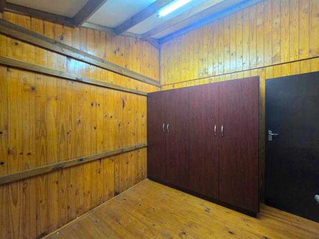 Property for rent in Seaview, Kwazulu-natal