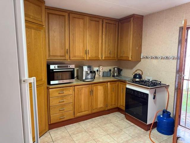Property for rent in Waterkloof, Gauteng
