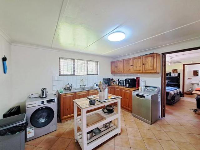 Property for rent in Pennington, uMdoni Local Municipality