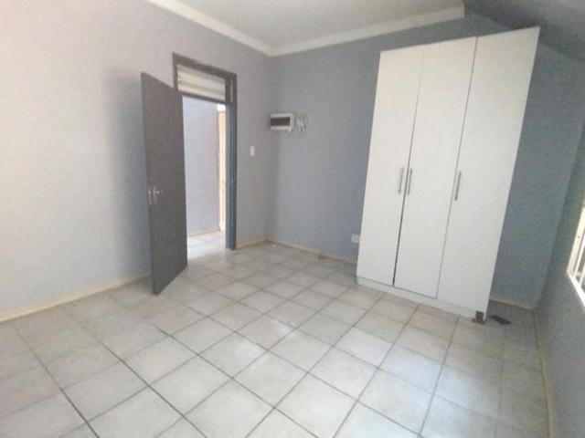 Property for rent in Seaview, Kwazulu-natal