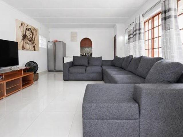 Property for rent in Seaview, Kwazulu-natal