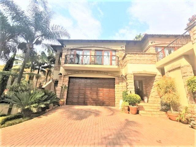 House for rent in Waterkloof, Gauteng