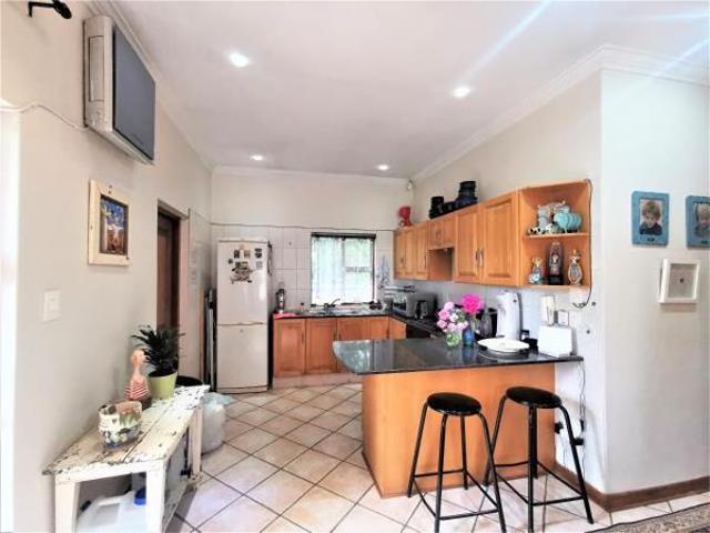 Property for rent in Waterkloof, Gauteng